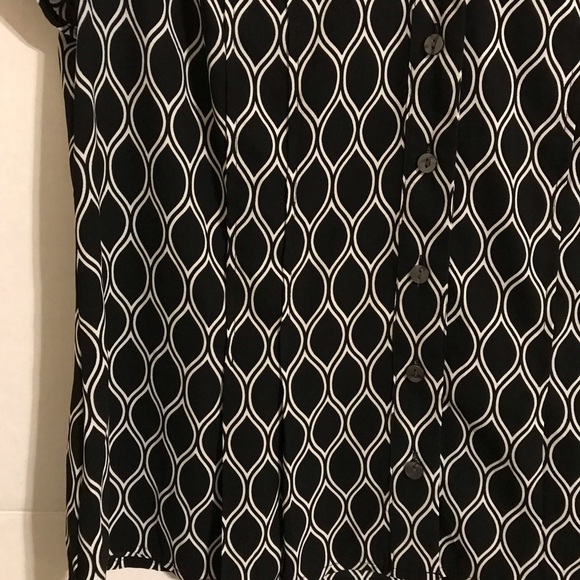 212 Collection Blouse M Black White Career Top - Picture 4 of 5